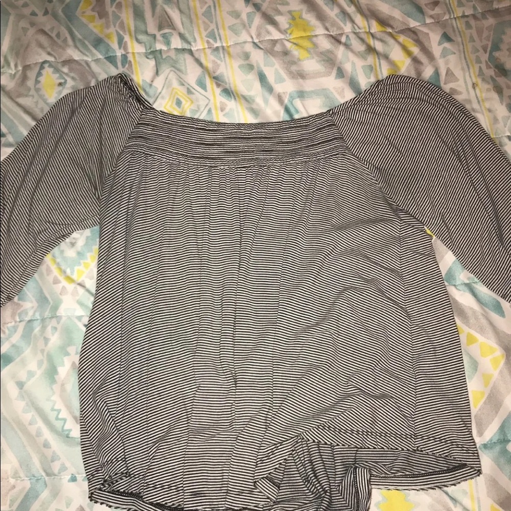 american eagle shirt